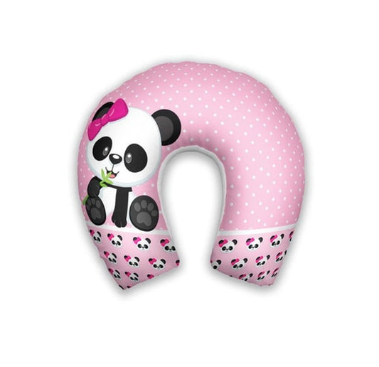 Almofada de pescoço infantil Panda: panda, laço rosa e pequenos poás brancos sobre fundo rosa.