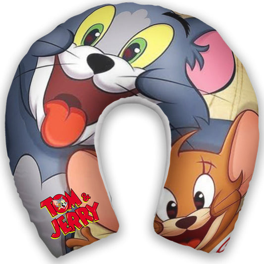 Almofada de pescoço infantil Tom e Jerry: rostos de Tom e Jerry em destaque em uma composição colorida.