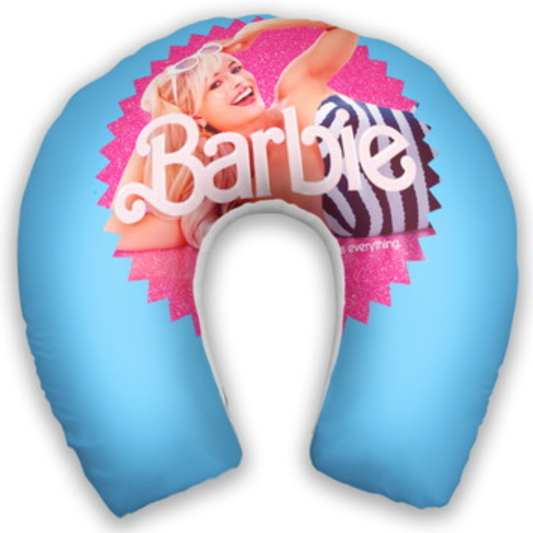 Almofada de pescoço infantil Barbie: Barbie e lettering branco sobre fundo azul com destaque rosa.