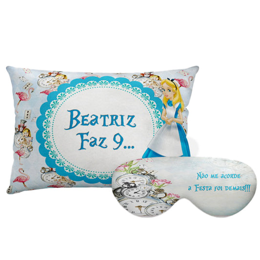 Kit Alice personalizado: almofada retangular e máscara de dormir, estampa moldura azul.