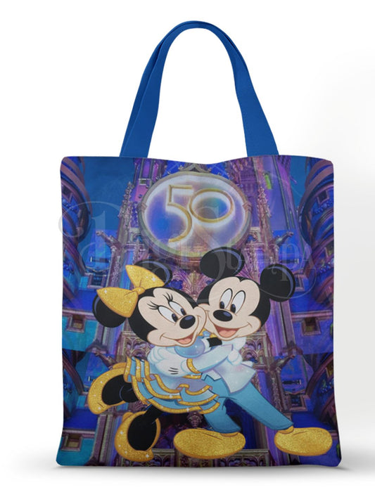 Ecobag personalizada Mickey e Minnie: azul com castelo, com alças.
