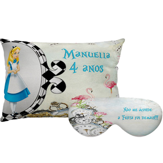 Kit Alice personalizado: almofada retangular e máscara de dormir, estampa azul e xadrez.