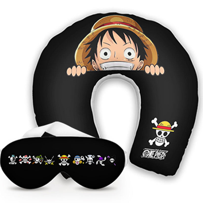 Kit infantil One Piece: almofada de pescoço e máscara de dormir personalizadas, estampa preto.
