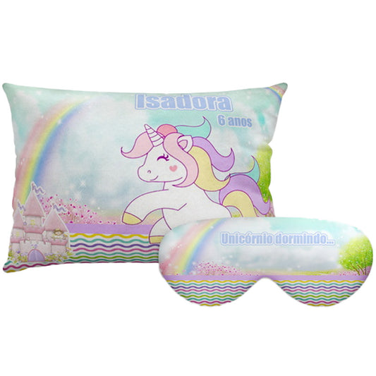 Kit Unicórnio personalizado: almofada retangular e máscara de dormir, estampa listras pastel.