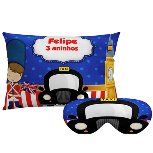 Kit Soldadinho de Chumbo personalizado: almofada retangular e máscara de dormir, estampa azul.