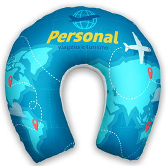 Almofada de pescoço adulto personalizada: mapa, aviões e rotas sobre fundo azul.