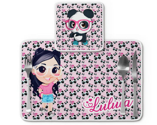 Jogo americano Luluca, panda com flores rosa, com porta-prato e porta-copo.