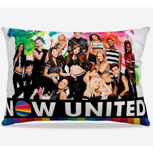 Almofada personalizada Retangular: Now United Colorida com Integrantes