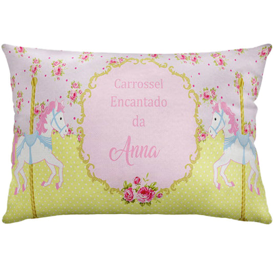 Almofada personalizada Retangular: Carrossel Rosa e Amarelo com Flores