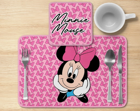 Jogo americano Minnie, rosa com laços e borboletas, com porta-prato e porta-copo.