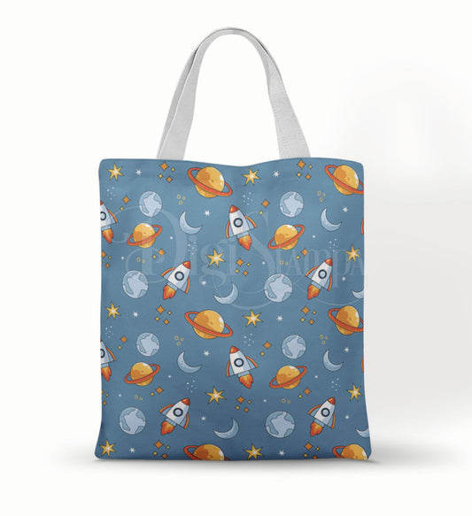 Ecobag personalizada Espaço: azul com planetas e foguetes, com alças.