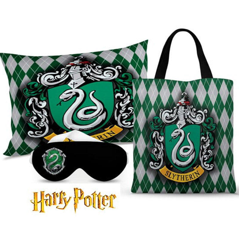 Kit Harry Potter personalizado: almofada 20x30 cm, ecobag 25x32 cm e máscara de dormir, estampa verde.