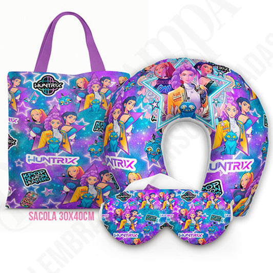 Kit Guerreiras K-Pop personalizado: almofada de pescoço infantil, ecobag 36x42 cm e máscara de dormir, estampa colorido.
