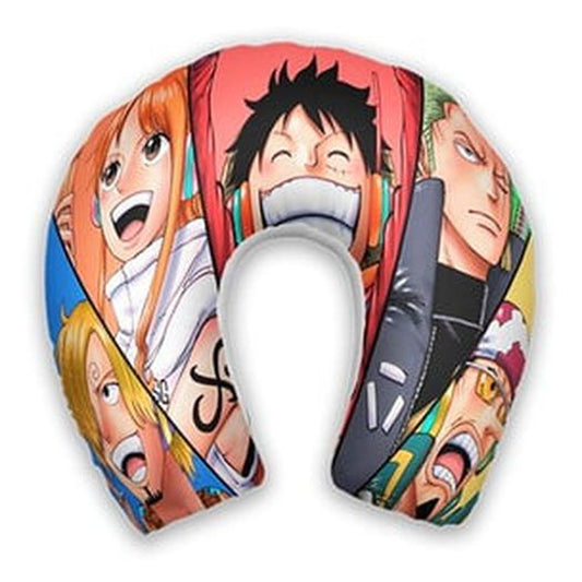 Almofada de pescoço infantil One Piece: personagens em destaque em uma composição de cores variadas.